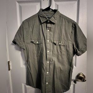 Men’s express button down large